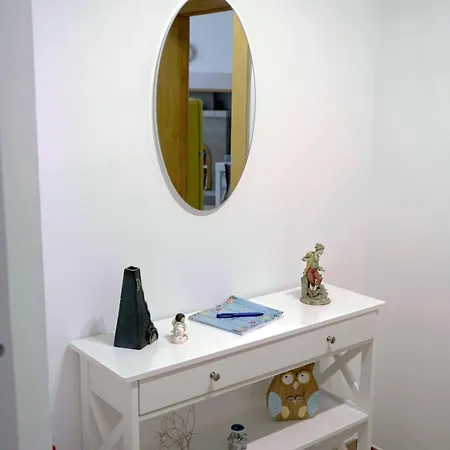 לינה וארוחת בוקר Magna Domus 3*